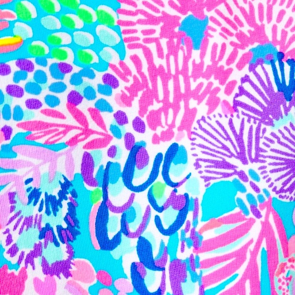 SOLD NWT Lilly Pulitzer Melena Popover UPF 50 - Picture 4 of 5